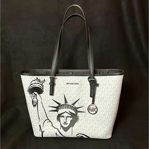 Michael Kors Statue of Liberty Shoulder Bag